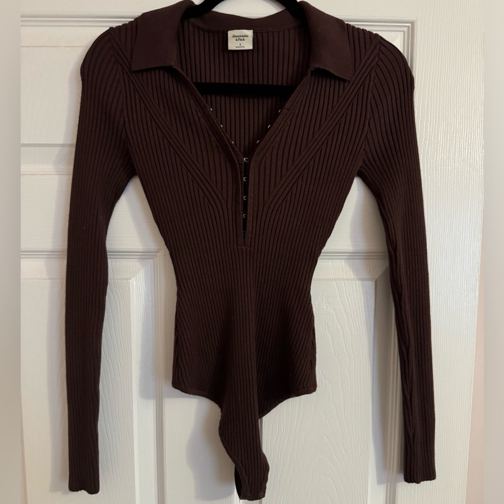 A&F Ribbed Bodysuit 🤎 - Picture 4 of 4